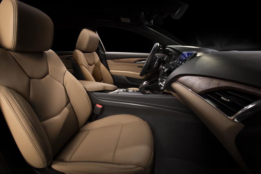 Интерьер Cadillac CT5 Premium Luxury 2019 года  (фото 13 из 16)